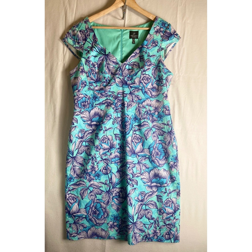 Adrianna Papell Floral Sheath Dress Size 16 Aqua Blue Cap Sleeve V Neck feminine